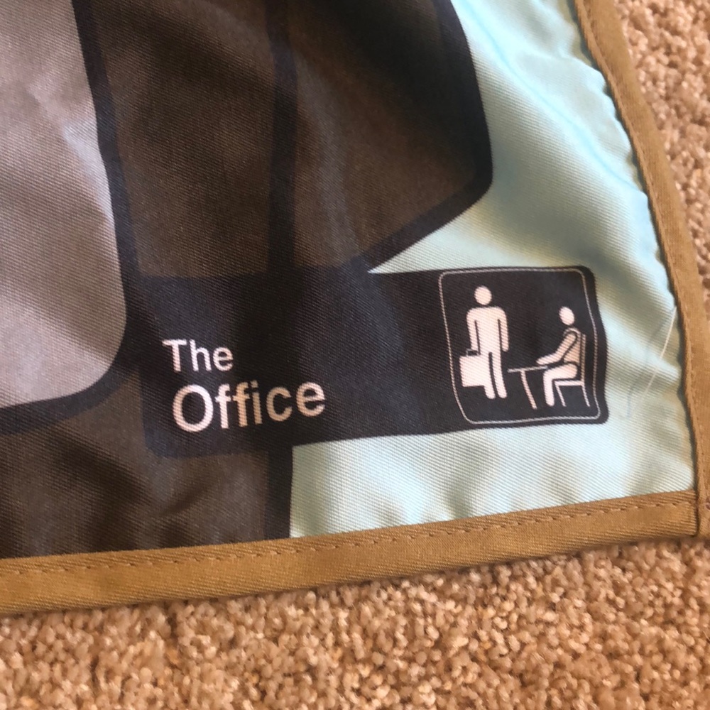 The Office Apron - Picture 3 of 4